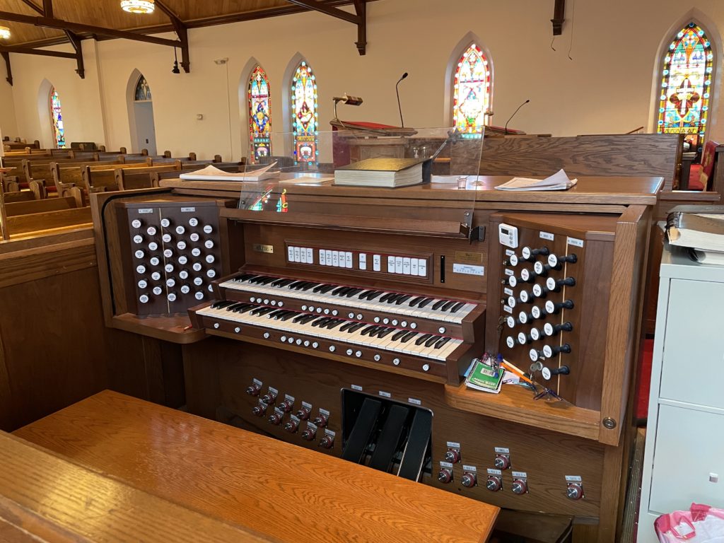 organ console